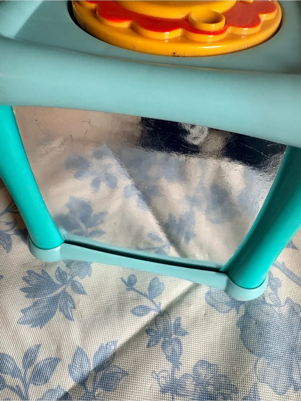 Fisher-Price Teal & Yellow Lion Activity Cube